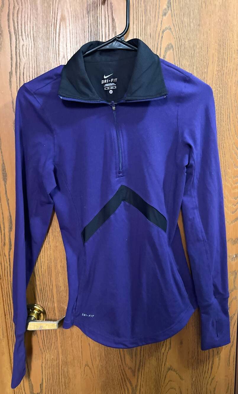 Nike Dri-FIT Women's 1/4 Zip Performance Long Sleeve Training Pullover Purple